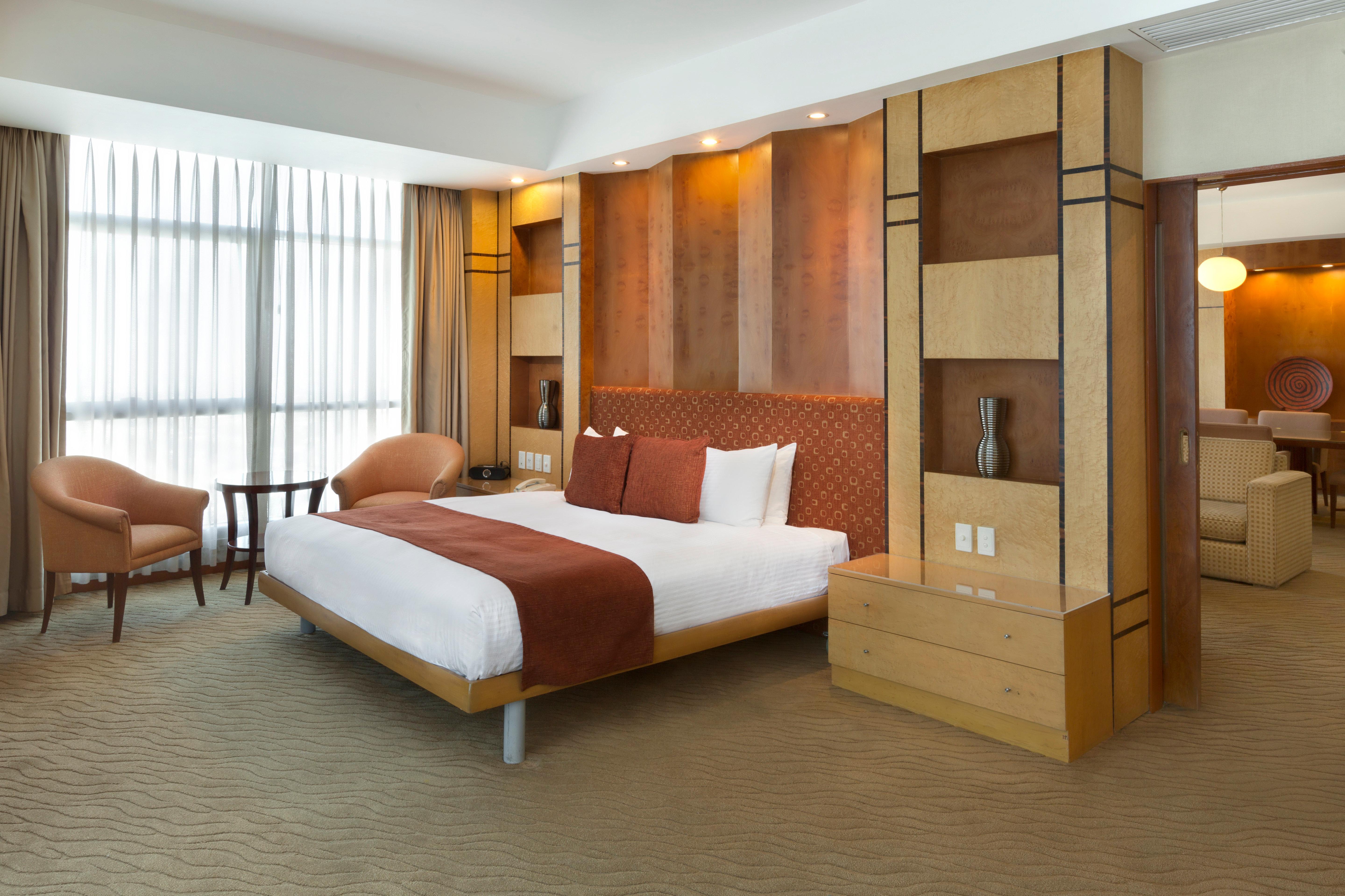 Crowne Plaza Manila Galleria By Ihg Pasig City Zewnętrze zdjęcie