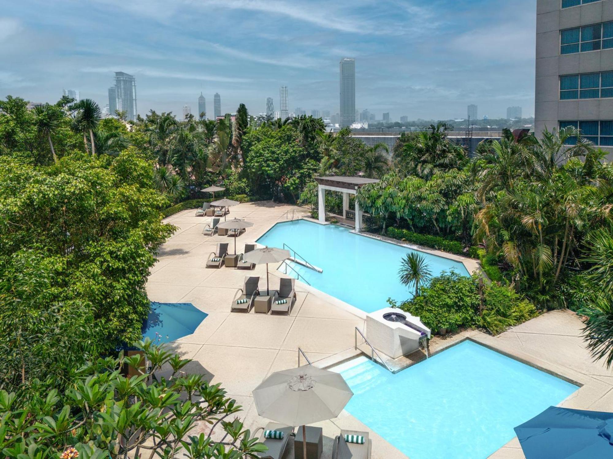 Crowne Plaza Manila Galleria By Ihg Pasig City Zewnętrze zdjęcie
